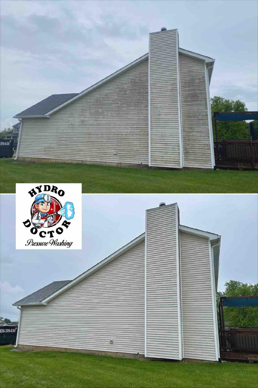 Top Quality House Soft Washing Performed in Warrenton, Mo. (1)
